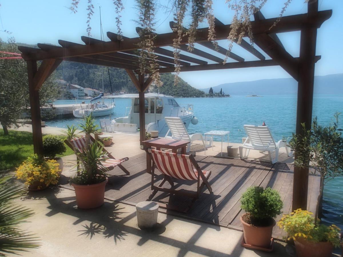 Apartments By The Sea Blace, Neretva Delta - Usce Neretve - 16068 Exteriör bild