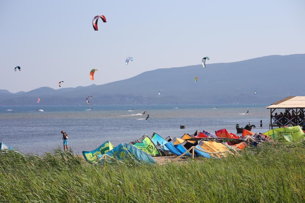 Apartments By The Sea Blace, Neretva Delta - Usce Neretve - 16068 Exteriör bild