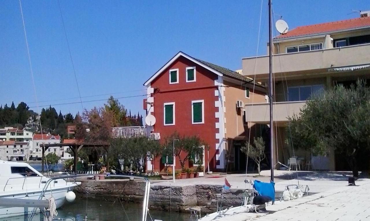 Apartments By The Sea Blace, Neretva Delta - Usce Neretve - 16068 Exteriör bild